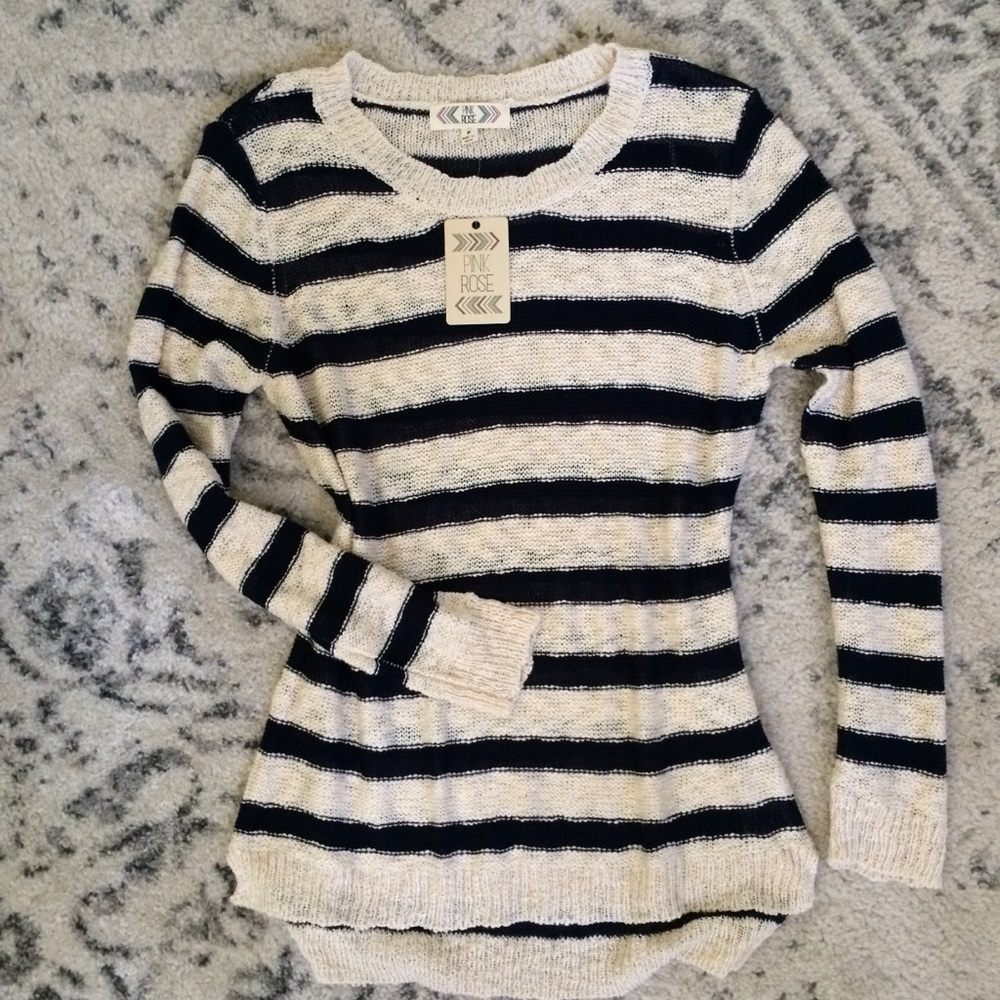 New navy blue cream sweater long sleeve shirt